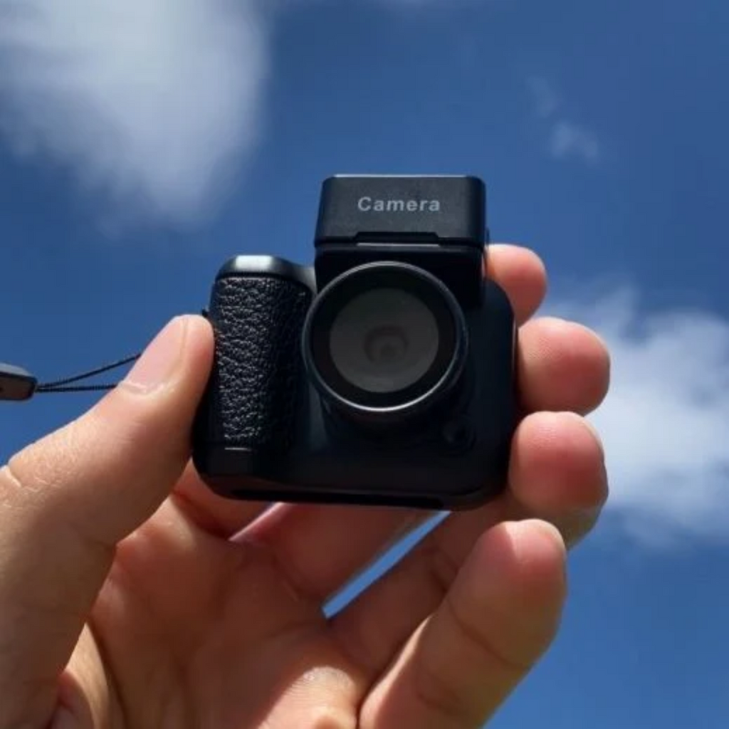 Vintage Mini Camera | Outstanding Quality & Great Value — A Genuine Everyday Essential