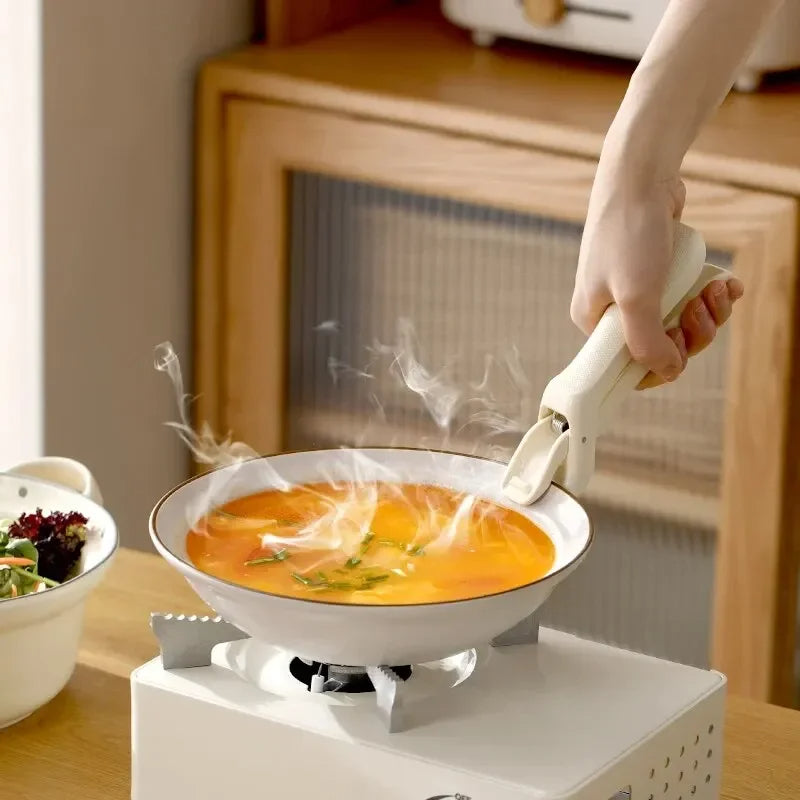 Heat-resistant Handle For The Kitchen | Professional-Quality Kitchen Tool Trusted by Home Chefs Everywhere