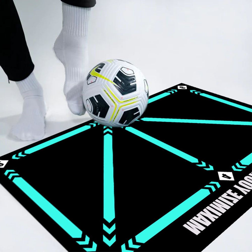 Football training mat for all skill levels Improve your playing skills | Engineered for the Great Outdoors — Lightweight, Tough & Dependable