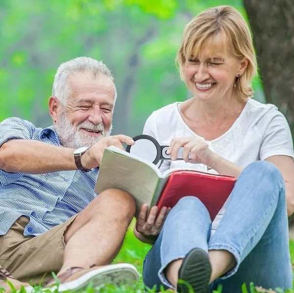 30x Magnifying Glass For Seniors | Compact, Stylish & Incredibly Useful — An Everyday Home Must-Have