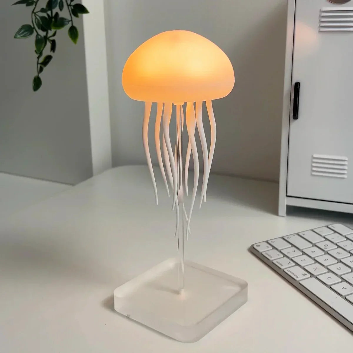 Dancing Jellyfish Lamp | Style and Practicality Finally Together — The Modern Home Essential