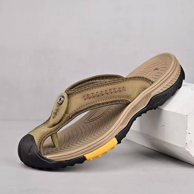 Men's Water Resistant Lightweight Toe Flip Flops | Quick-Dry Beach & Pool Sandals