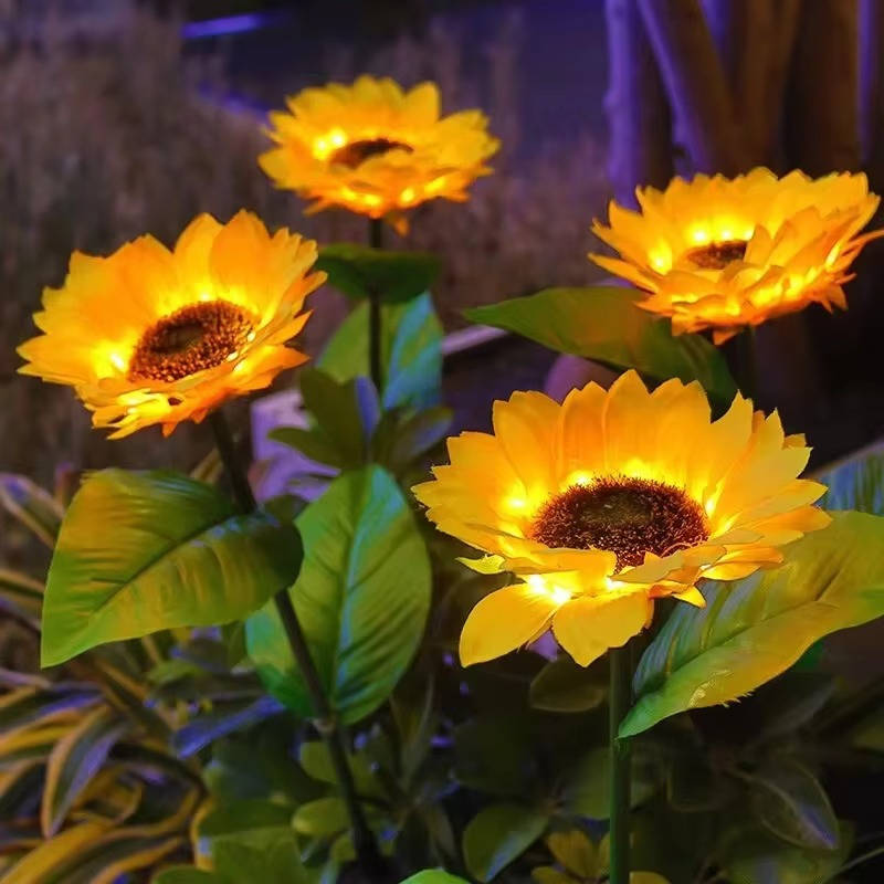 Outdoor Solar Simulation Sunflower Light | Built for British Weather — Durable, Attractive Outdoor Design
