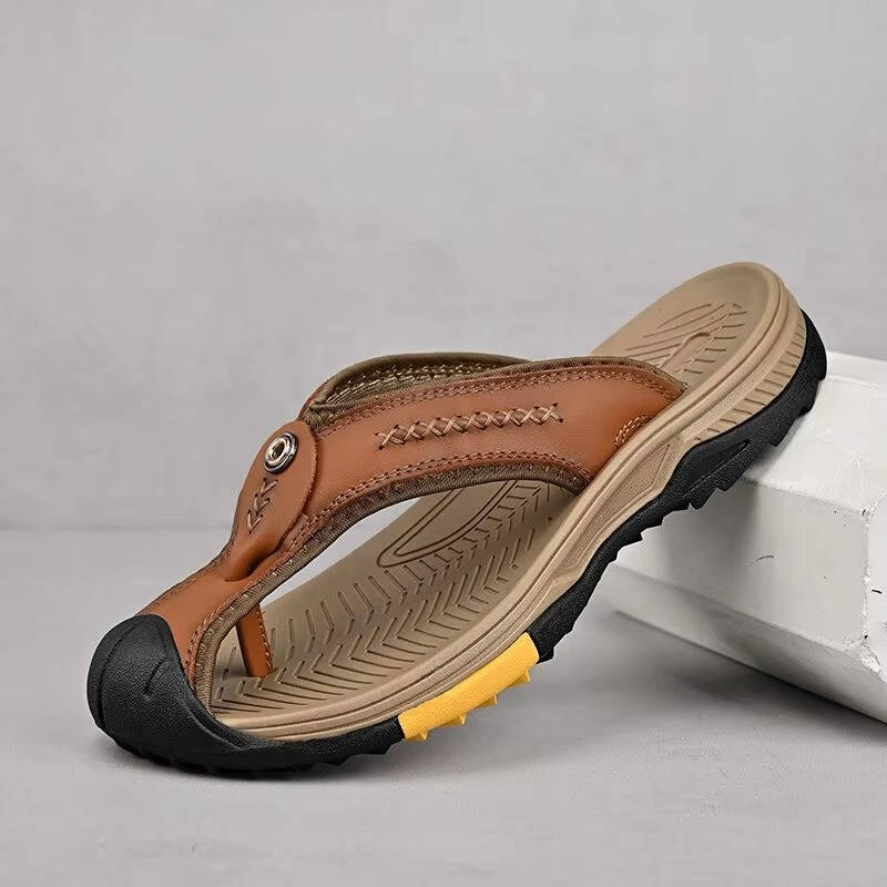 Men's Water Resistant Lightweight Toe Flip Flops | Quick-Dry Beach & Pool Sandals