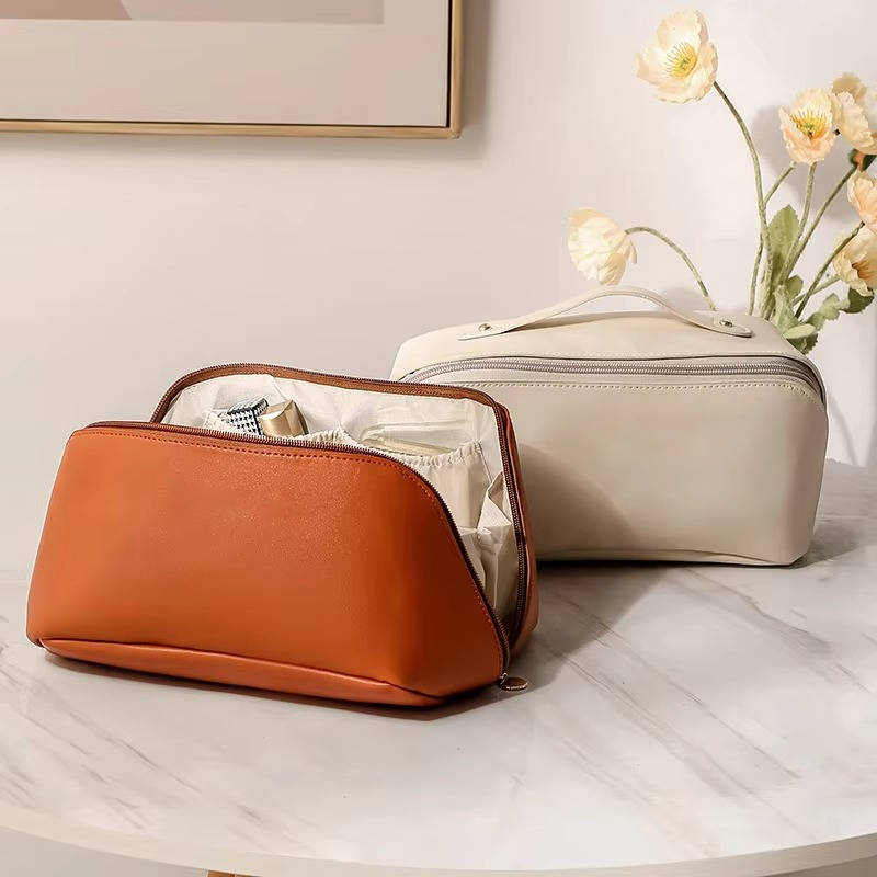 Cosmetics Storage Bag | The Smart Choice for Quality, Reliability & Long-Lasting Performance