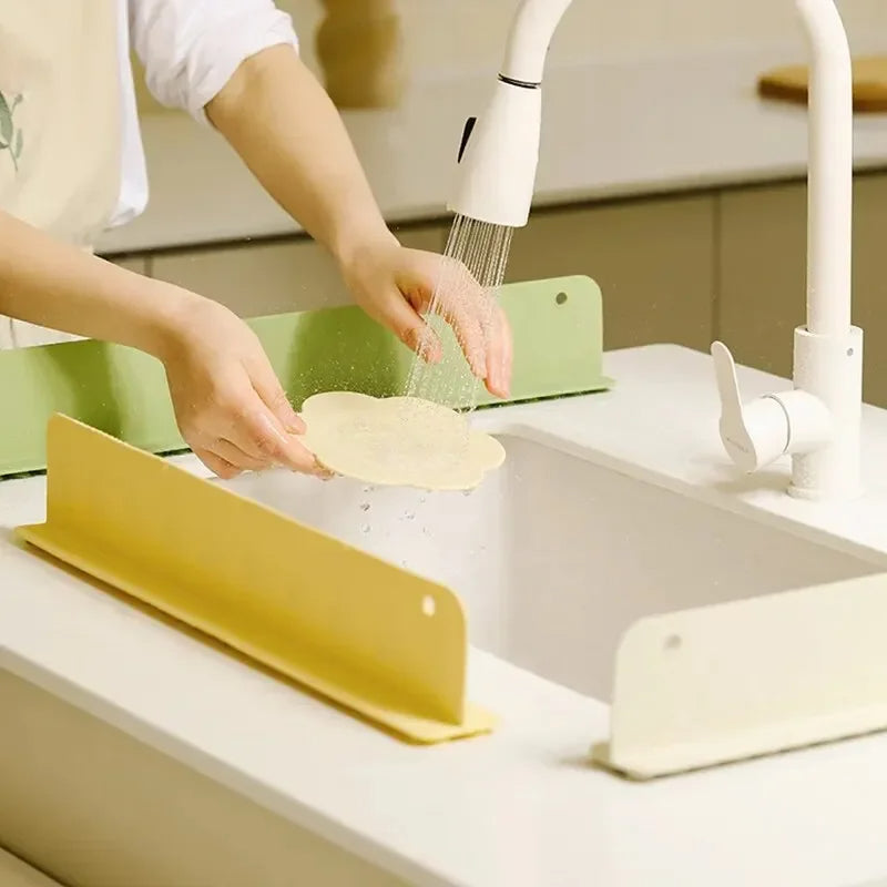 Silicone Sink Splash Guard with Suction Cups | Effortlessly Functional Home Essential for Clean, Organised Living