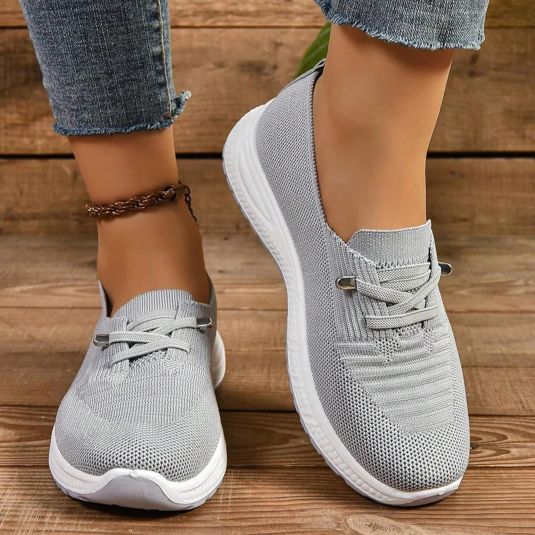 Women’s Comfort Sneakers | Podiatrist-Friendly Design — Wide Fit, Arch Support & Maximum Comfort