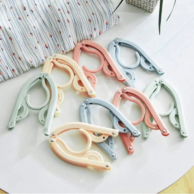 Foldable Travel Clothes Hanger | Effortlessly Functional Home Essential for Clean, Organised Living