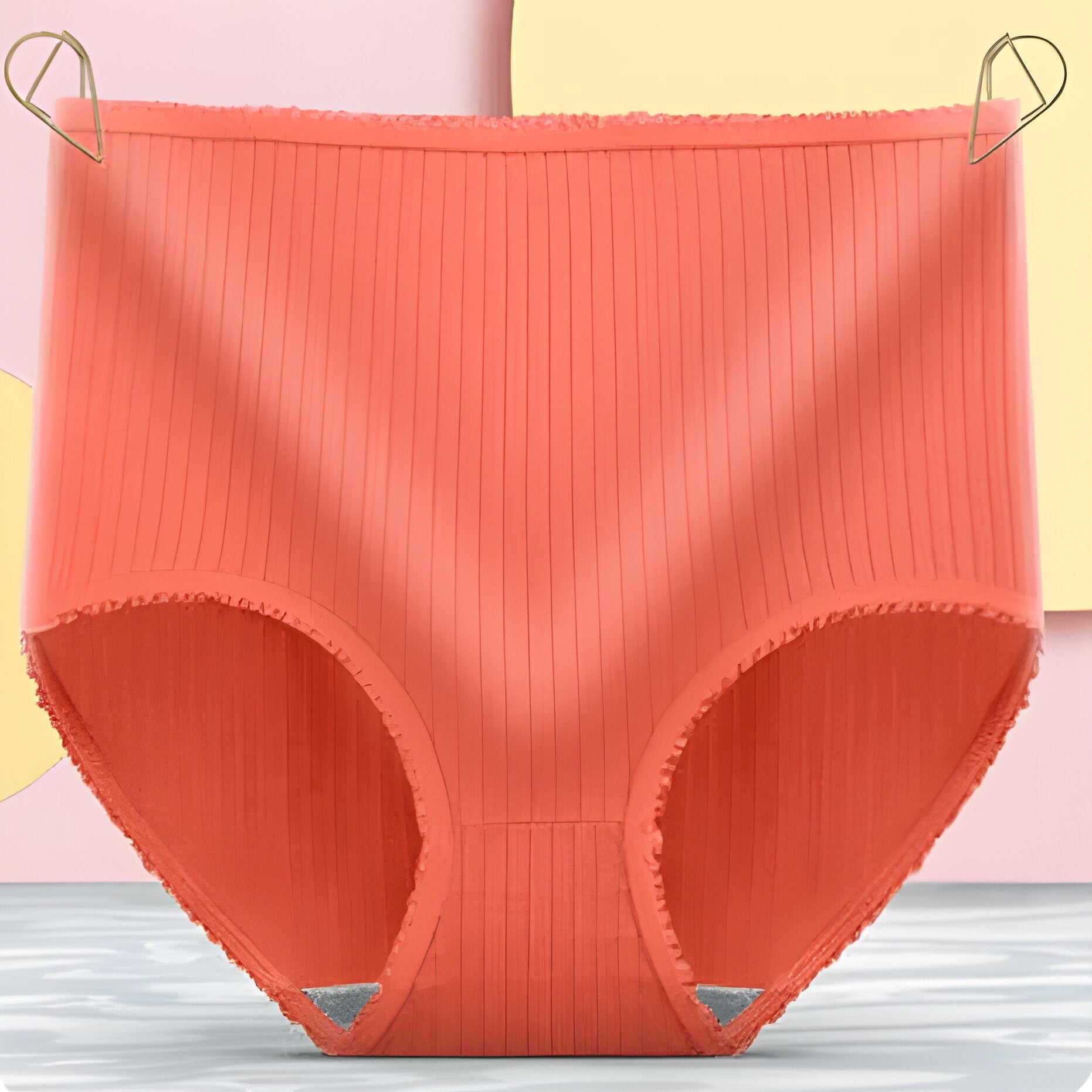 Leak-Free Women's Underwear | Effortlessly Stylish, Comfortable Clothing for Modern Everyday Wear