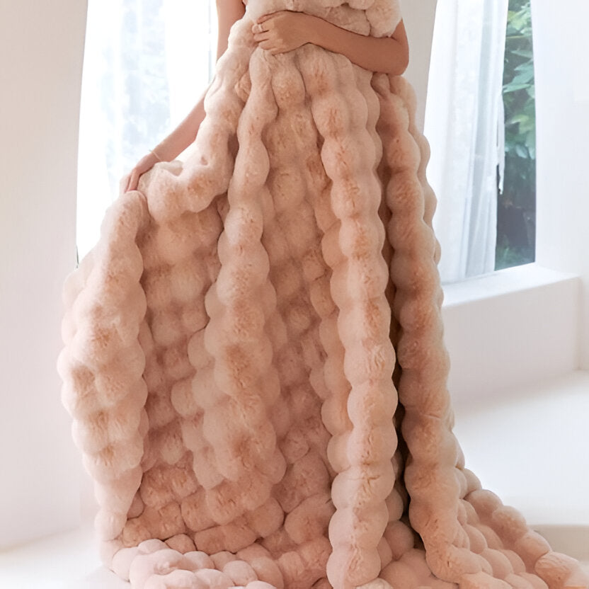 All-Season Blanket with Elegant Design | Style and Practicality Finally Together — The Modern Home Essential