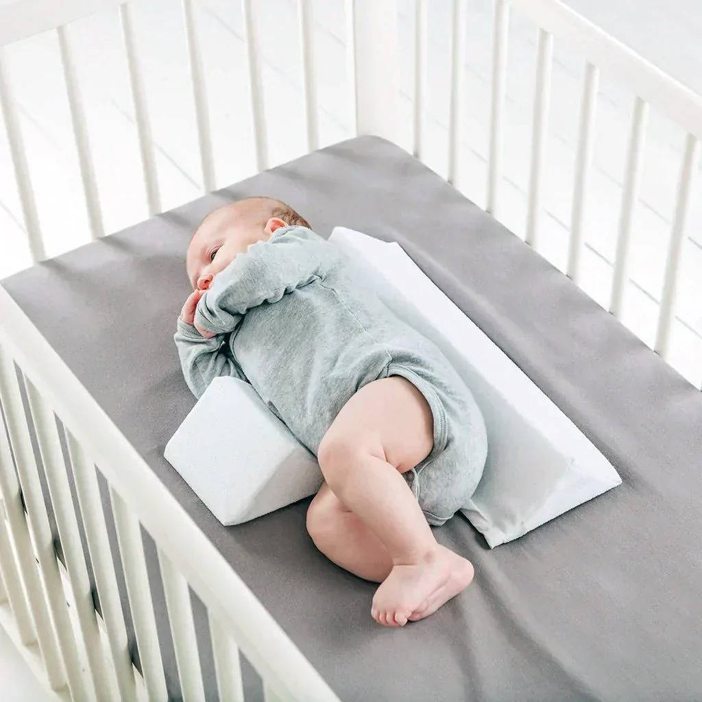 Newborn Side Sleeper Wedge | Parent-Trusted Baby Essential — Comfort, Safety & Peace of Mind