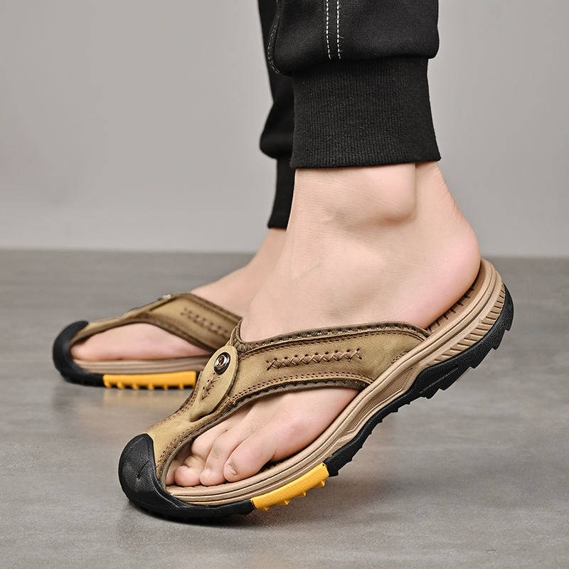 Men's Water Resistant Lightweight Toe Flip Flops | Quick-Dry Beach & Pool Sandals